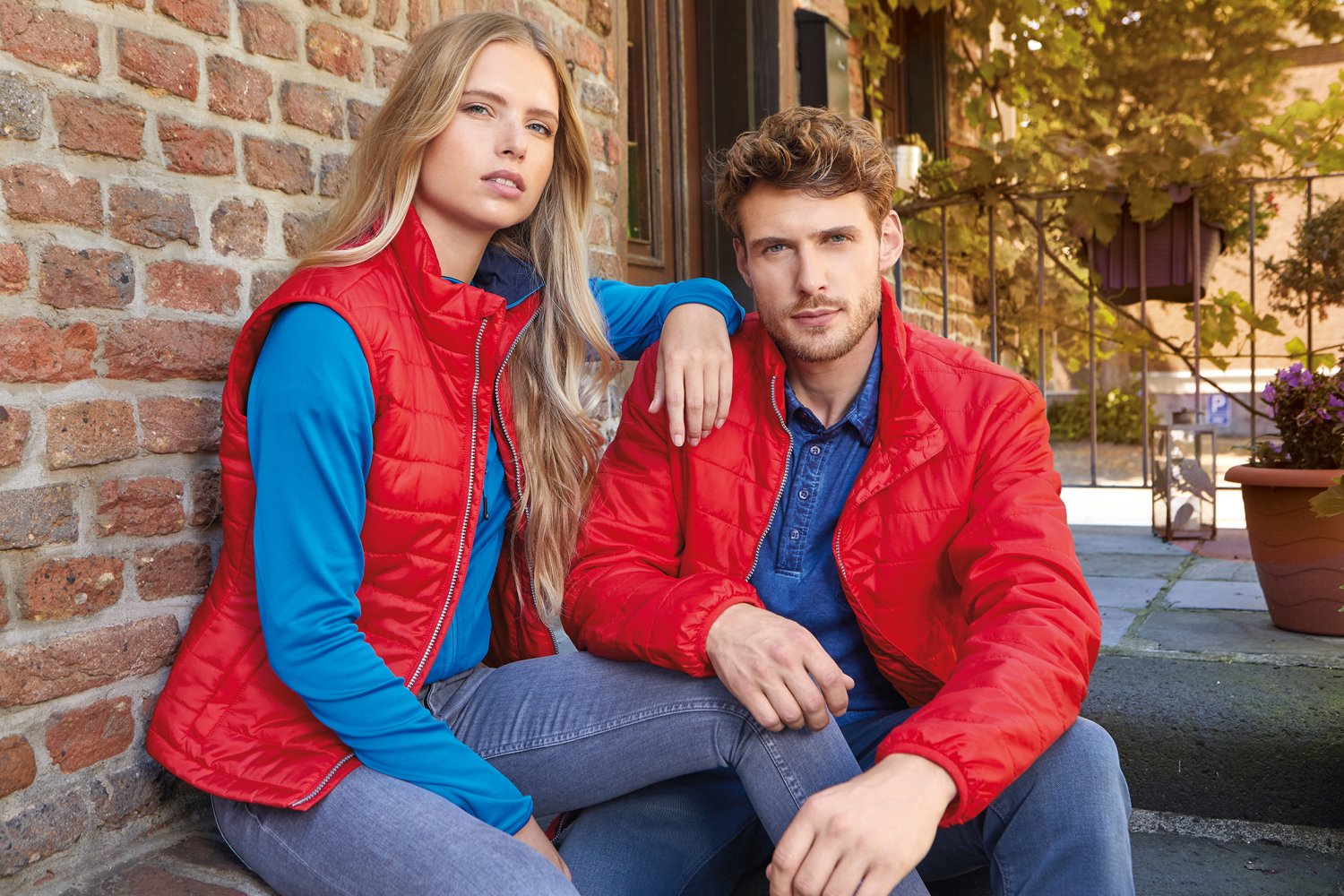 Daiber Ladies' Padded Vest in Red – Modellansicht