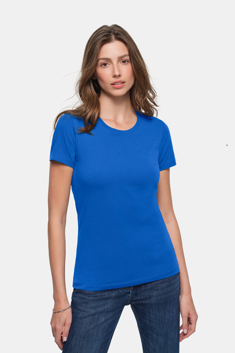 HAKRO 127 Damen T-Shirt Classic in Royalblau – Modellansicht