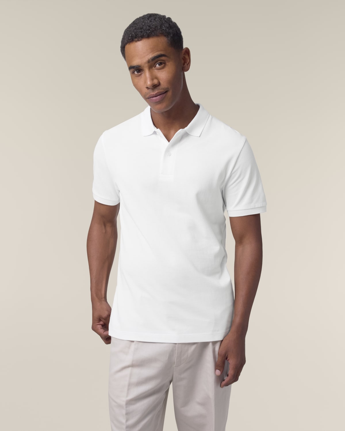Stanley Stella Stanley Coaster in White – Modellansicht