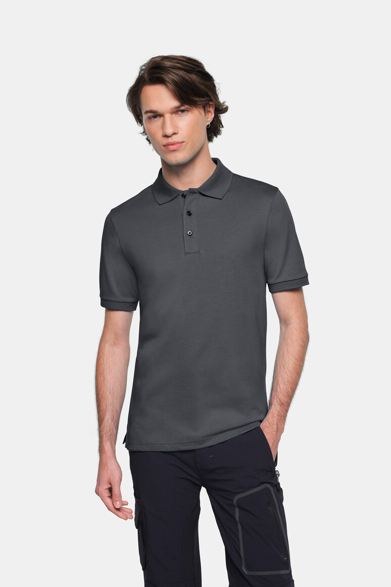 HAKRO 814 COTTON TEC® Poloshirt in Anthrazit – Modellansicht