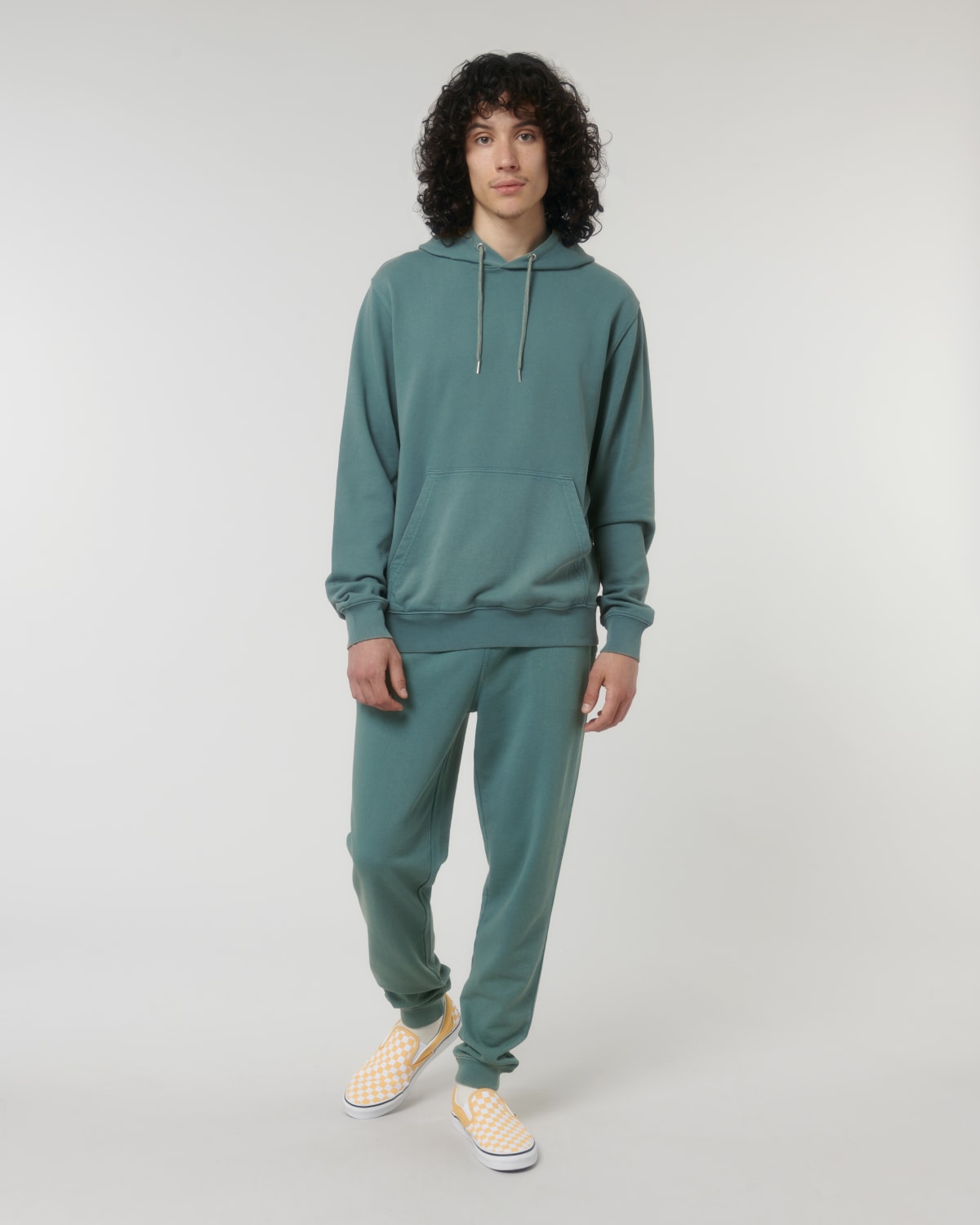 Stanley Stella Archer Vintage in G. Dyed Hydro – Modellansicht