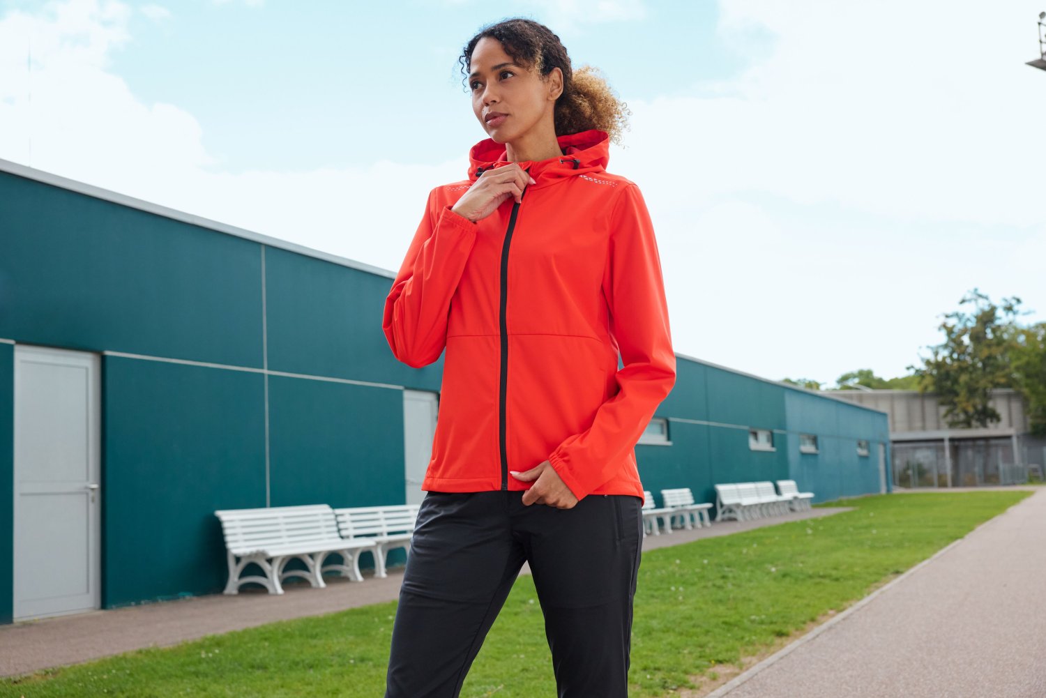 Daiber Ladies' Sports Softshell Jacket GRS in Black – Modellansicht