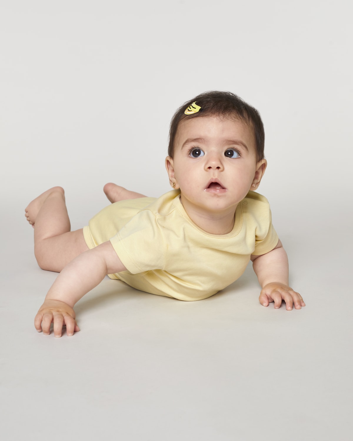 Stanley Stella Baby Body in Butter – Modellansicht