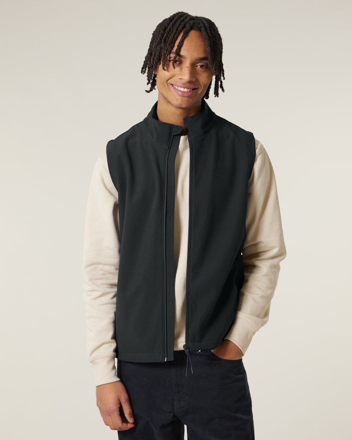 Stanley Stella Stanley Trail Blazer in Black – Modellansicht