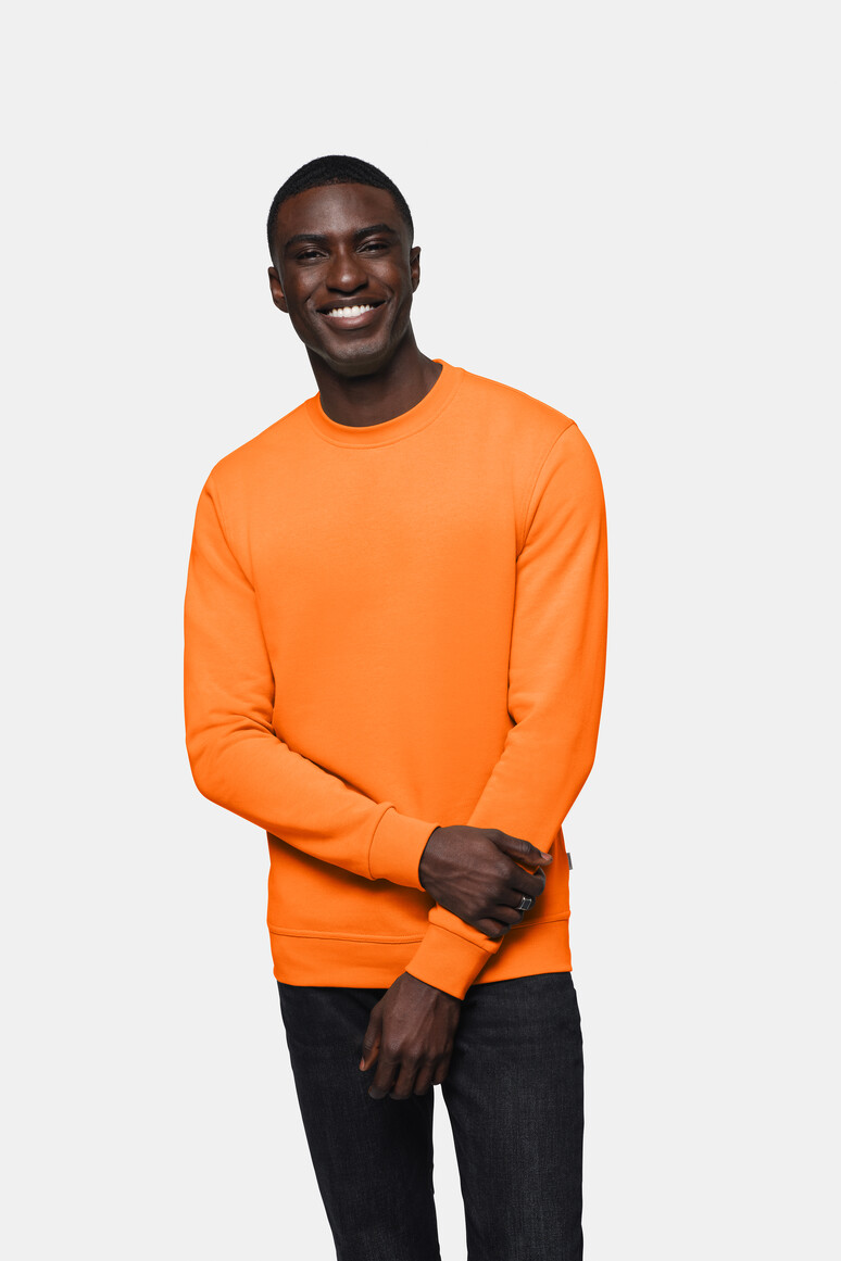 HAKRO 471 Sweatshirt Premium in Orange – Modellansicht