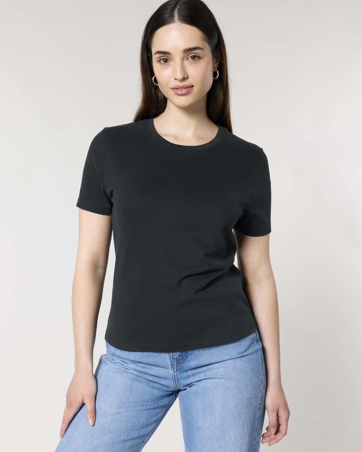Stanley Stella Stella Ella in Black – Modellansicht
