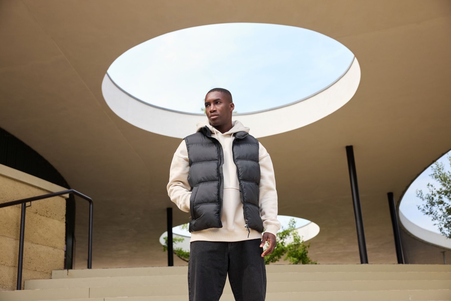 Daiber Men's Winter Vest GRS in Navy – Modellansicht