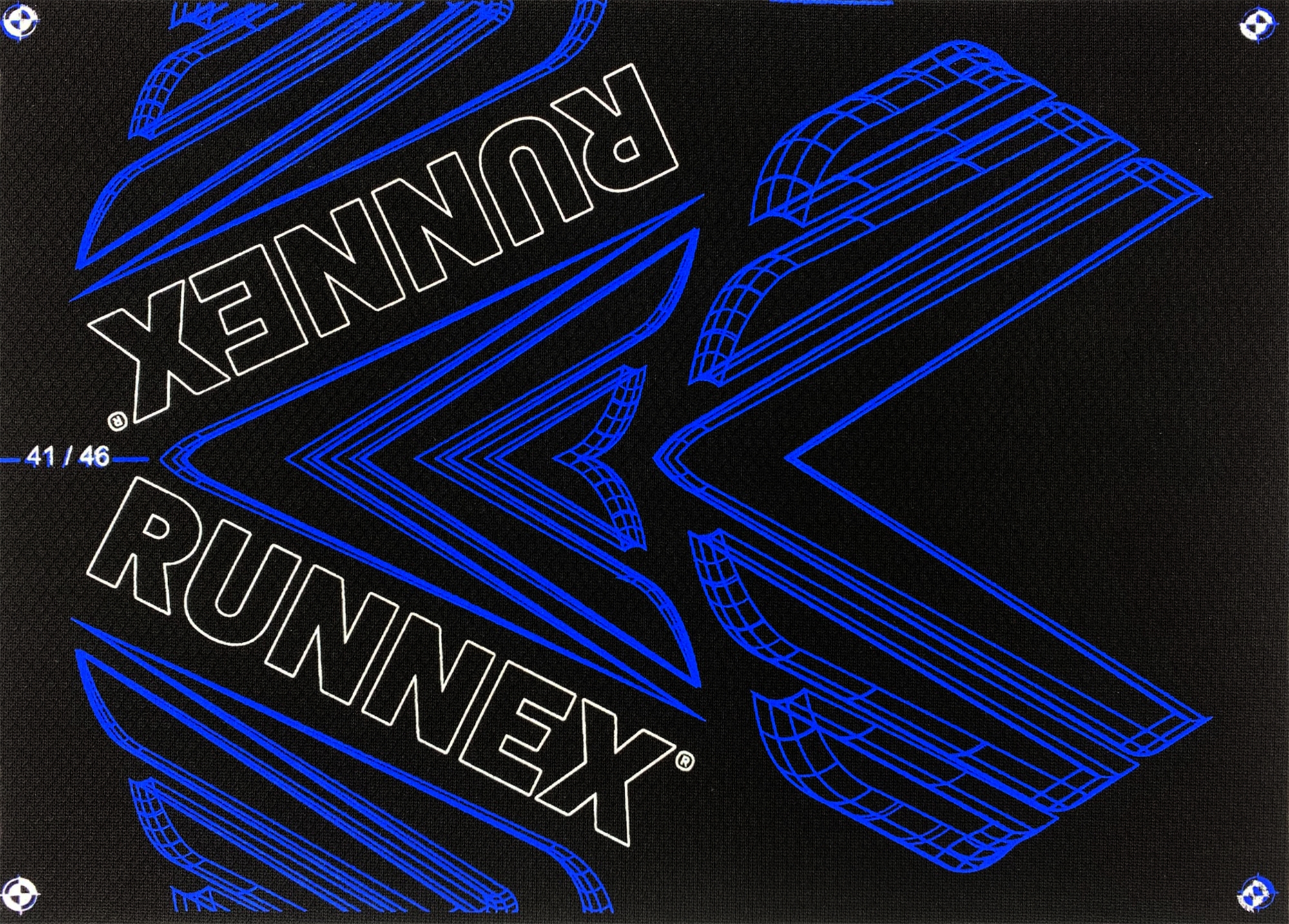 RUNNEX® activeOrthopedic ESD Plattenmaterial in Schwarz/Blau/Weiß – Vorderansicht