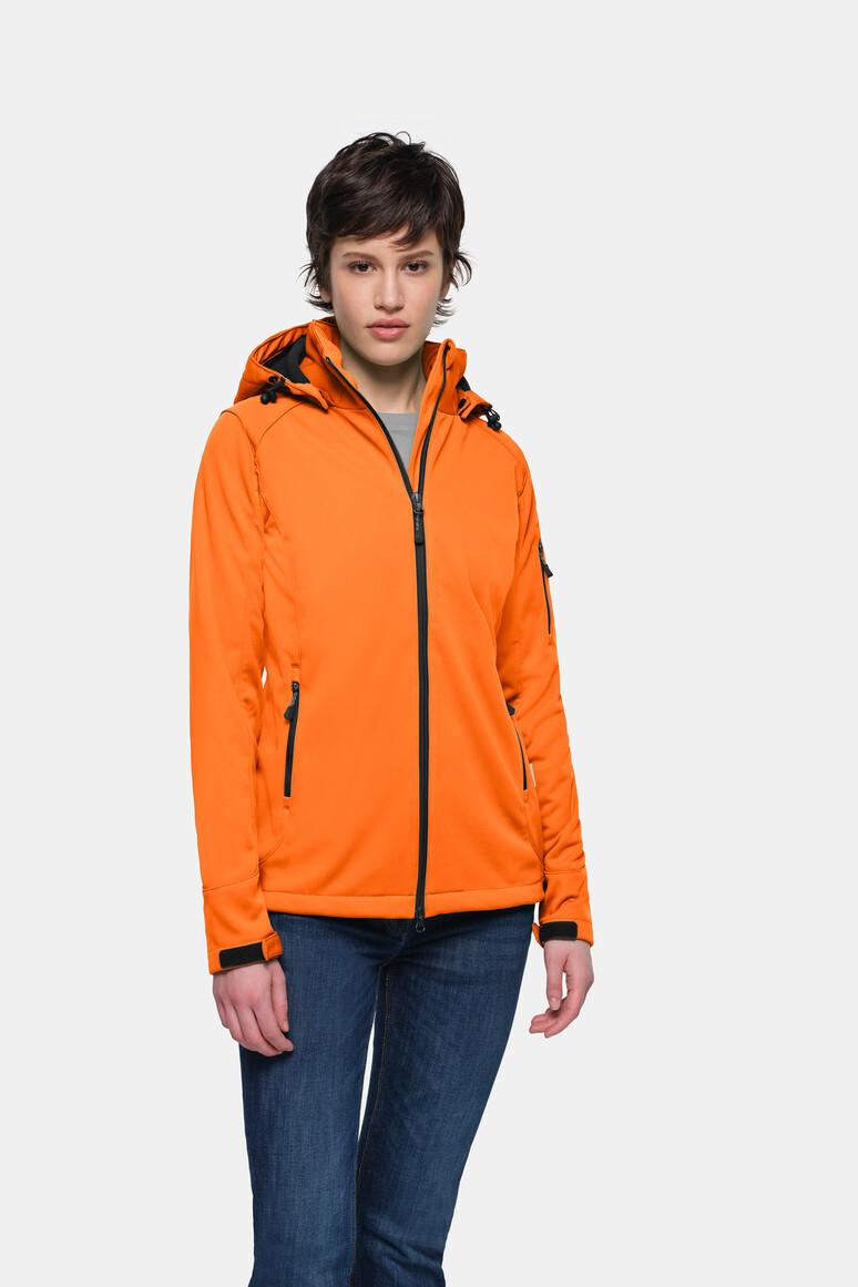 HAKRO 248 Damen Softshelljacke in Orange – Modellansicht
