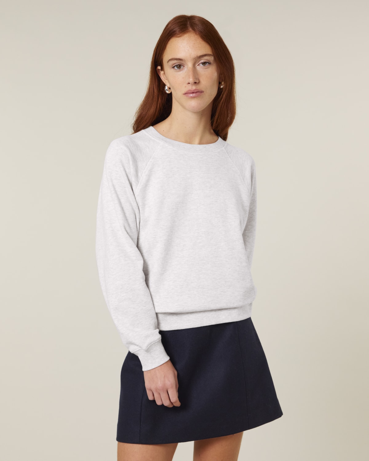 Stanley Stella Stella Clara in Cool Heather Grey – Modellansicht