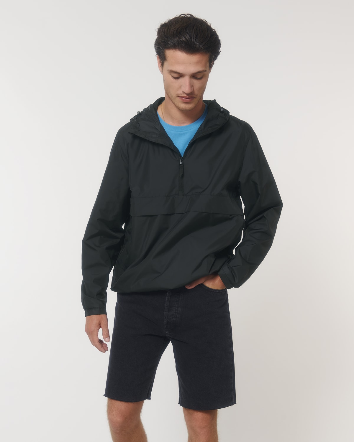 Stanley Stella Speeder in Black – Modellansicht