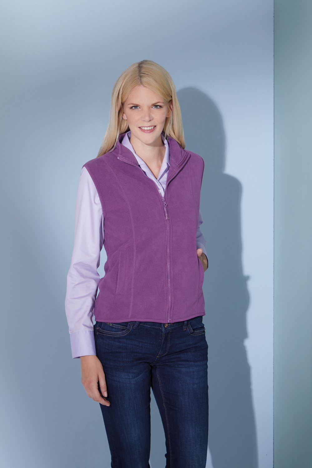Daiber Girly Microfleece Vest in Black – Modellansicht
