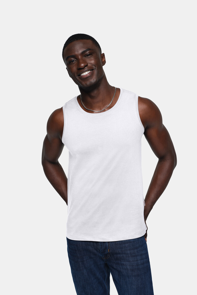 HAKRO 259 Tank-Top Classic in Weiß – Modellansicht