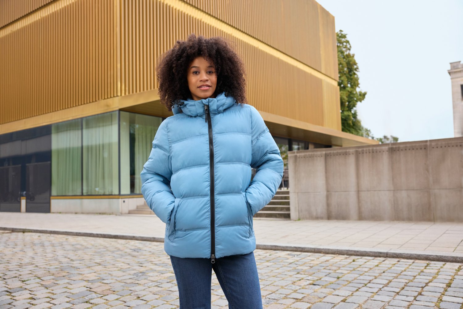 Daiber Ladies' Winter Jacket GRS in Navy – Modellansicht