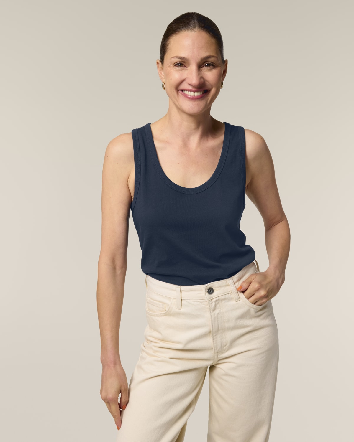 Stanley Stella Stella Ava in French Navy – Modellansicht