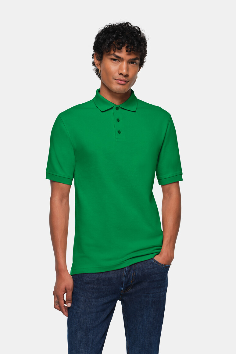 HAKRO 800 Poloshirt Top in Kellygrün – Modellansicht