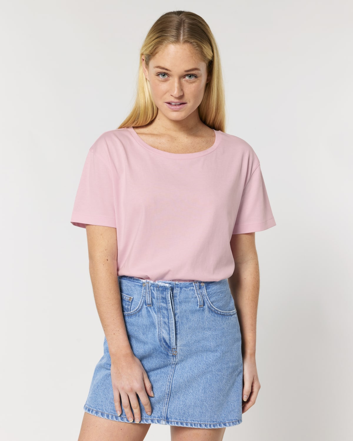 Stanley Stella Stella Serena in Cotton Pink – Modellansicht