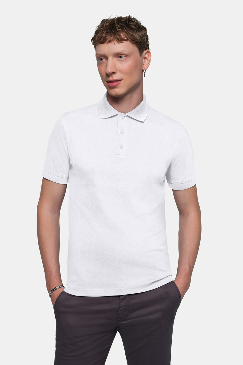 HAKRO 822 Poloshirt Stretch in Weiß – Modellansicht