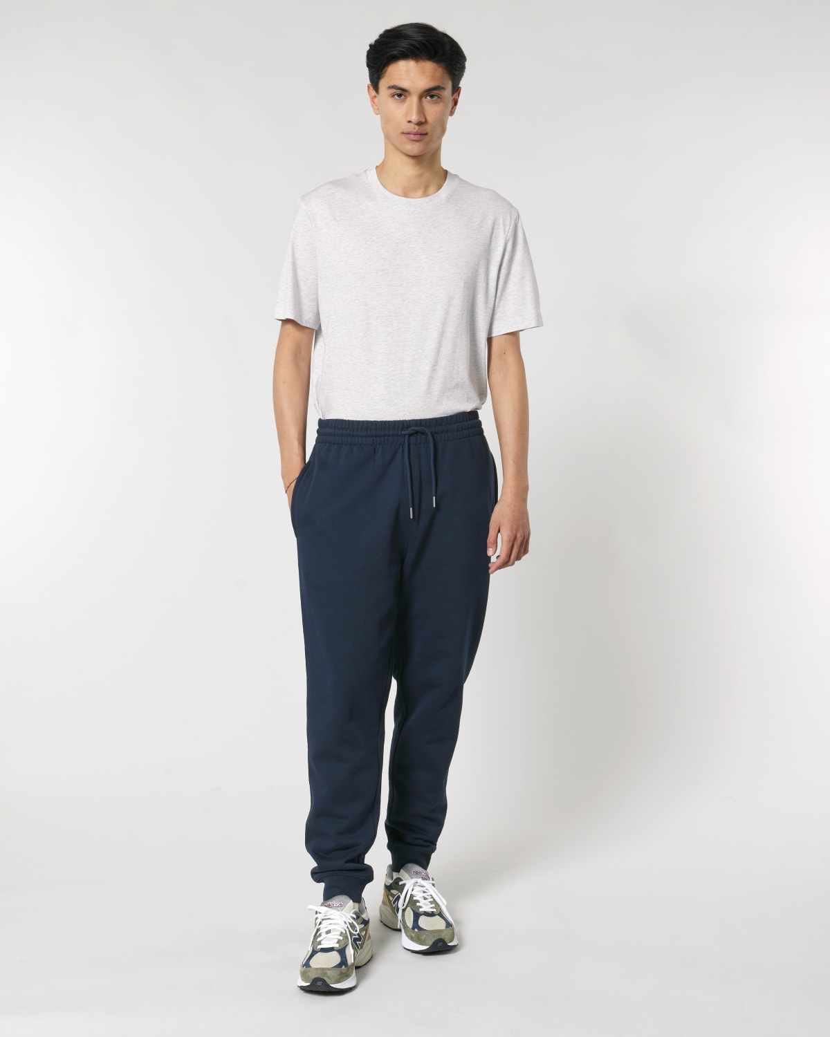 Stanley Stella Mover 2.0 in French Navy – Modellansicht