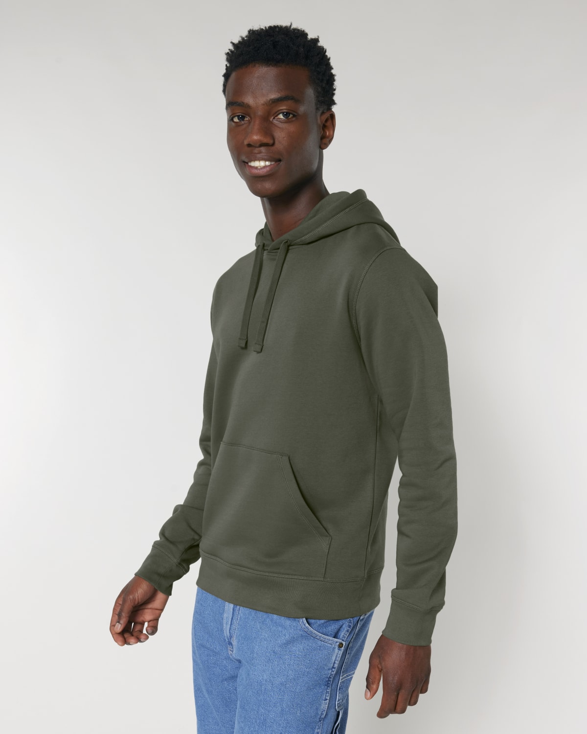 Stanley Stella Drummer 2.0 in Khaki – Modellansicht