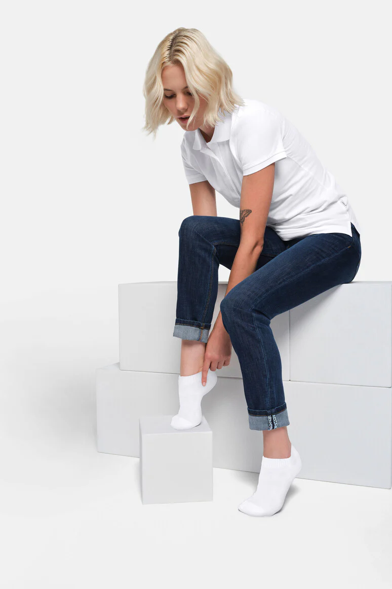 HAKRO 973 Sneaker Socken — individuell gestrickt in Nach Ihrem Design – Vorderansicht