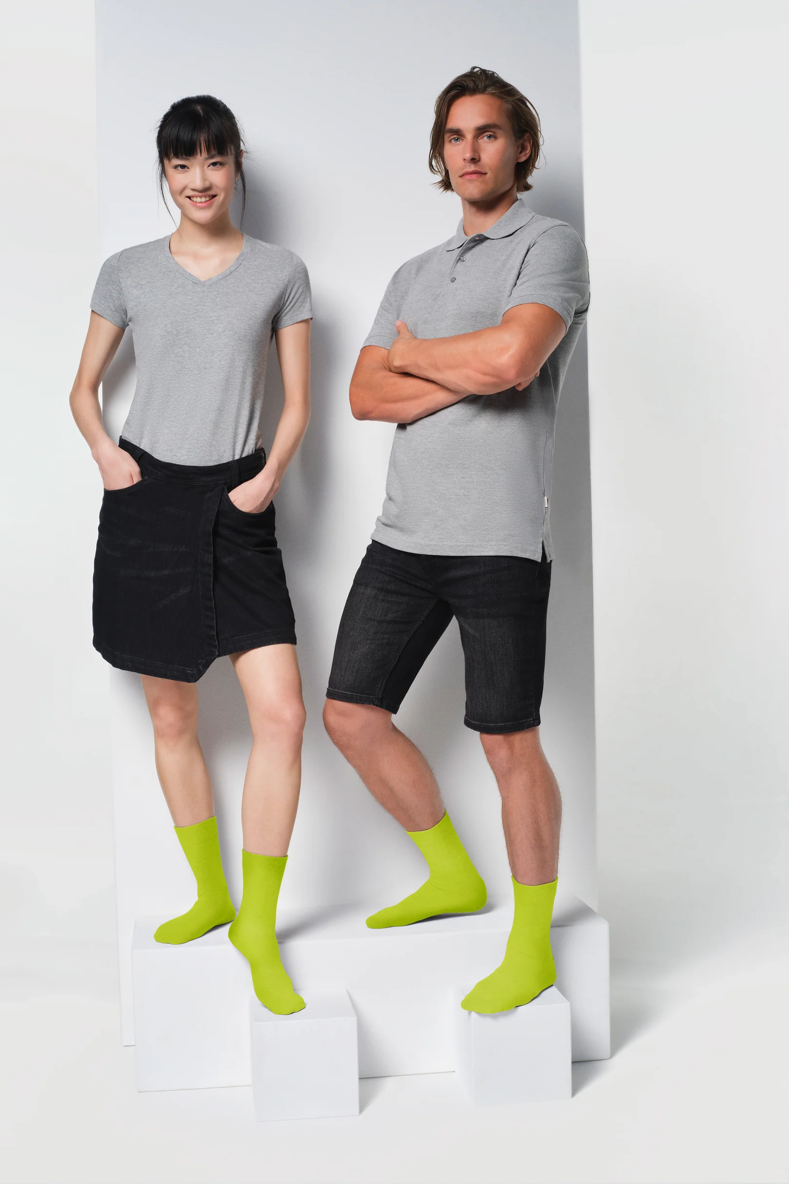 HAKRO 975 Socken Essentials — individuell gestrickt in Nach Ihrem Design – Vorderansicht